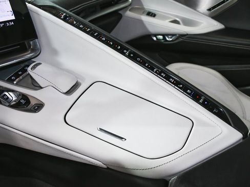 Used 2021 Chevrolet Corvette Stingray Preferred Cpe w/ 2LT image 50