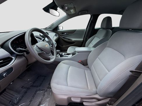 Used 2024 Chevrolet Malibu LS image 18