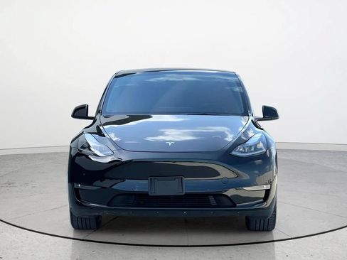 Used 2023 Tesla Model Y Long Range AWD/4WD image 4