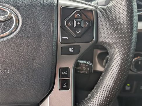 Used 2020 Toyota Tacoma Limited AWD/4WD image 24
