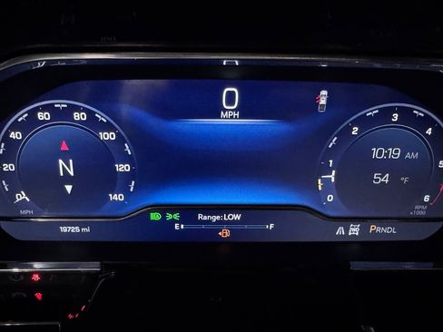 Certified 2025 Chevrolet Silverado 2500 LTZ w/ LTZ Premium Package AWD/4WD image 18