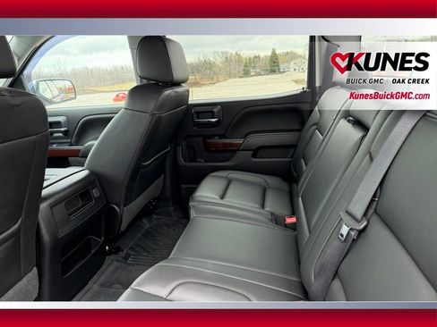 Used 2018 GMC Sierra 1500 SLT w/ Suspension Package, Off-Road image 5