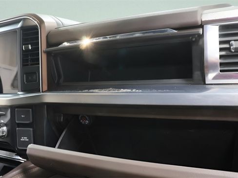Used 2025 Ford F350 King Ranch image 27