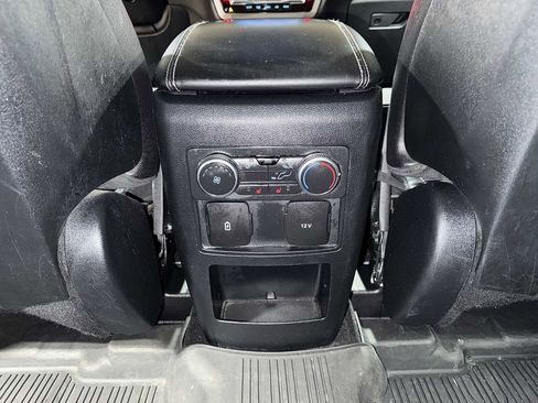 Used 2020 Ford Explorer XLT w/ Equipment Group 202A image 32