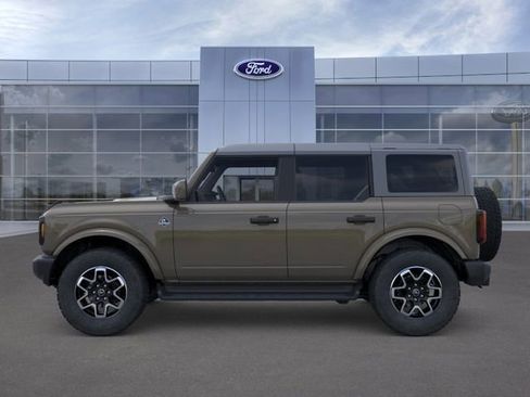 New 2026 Ford Bronco Outer Banks AWD/4WD image 3