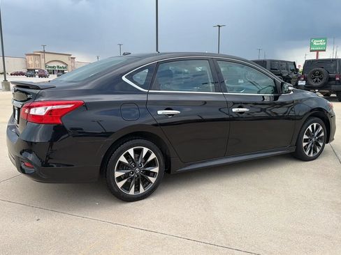 Used 2019 Nissan Sentra SR FWD image 20