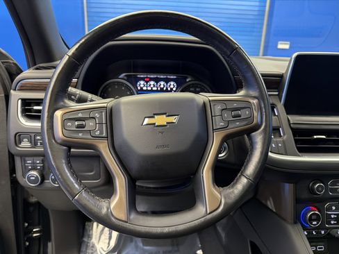 Used 2021 Chevrolet Suburban High Country image 14