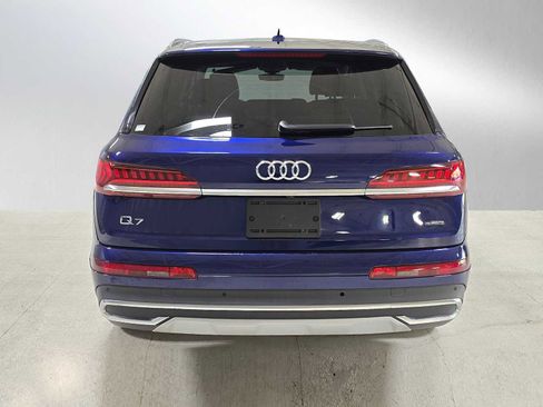 Used 2024 Audi Q7 Premium Plus image 4