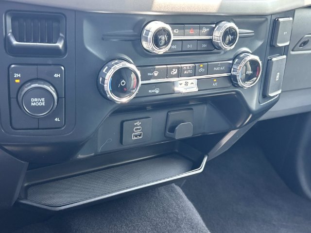 Used 2025 Ford F150 XLT w/ Equipment Group 301A Standard AWD/4WD image 32