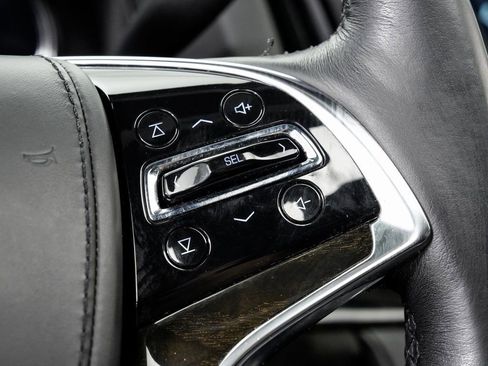 Used 2019 Cadillac Escalade ESV Platinum image 14