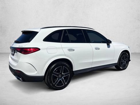 Certified 2026 Mercedes-Benz GLC 300 4MATIC image 5
