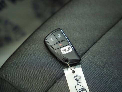 Used 2024 Chevrolet Colorado Trail Boss w/ Technology Package AWD/4WD image 45