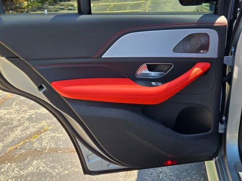 Used 2024 Mercedes-Benz GLE 63 AMG S image 33