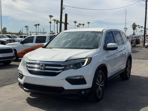 Used 2018 Honda Pilot EX image 1
