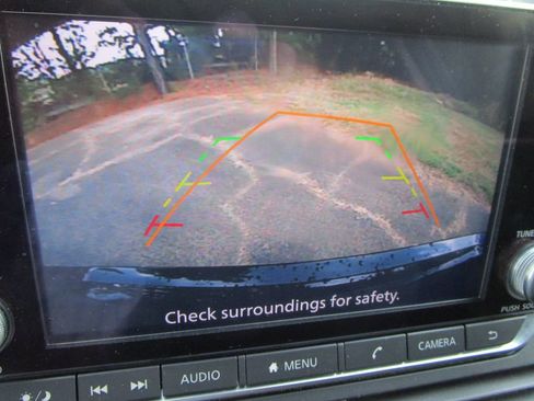 Used 2024 Nissan Altima 2.5 SV image 37