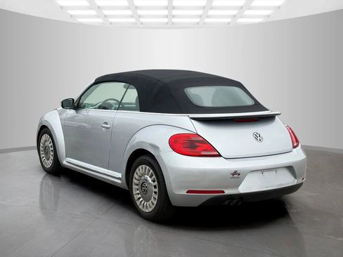 Used 2015 Volkswagen Beetle 1.8T image 6