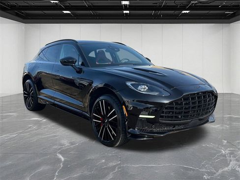 Used 2023 Aston Martin DBX 707 image 13