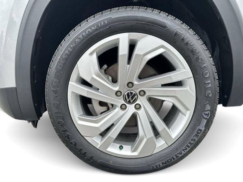 Used 2023 Volkswagen Atlas SE FWD image 29