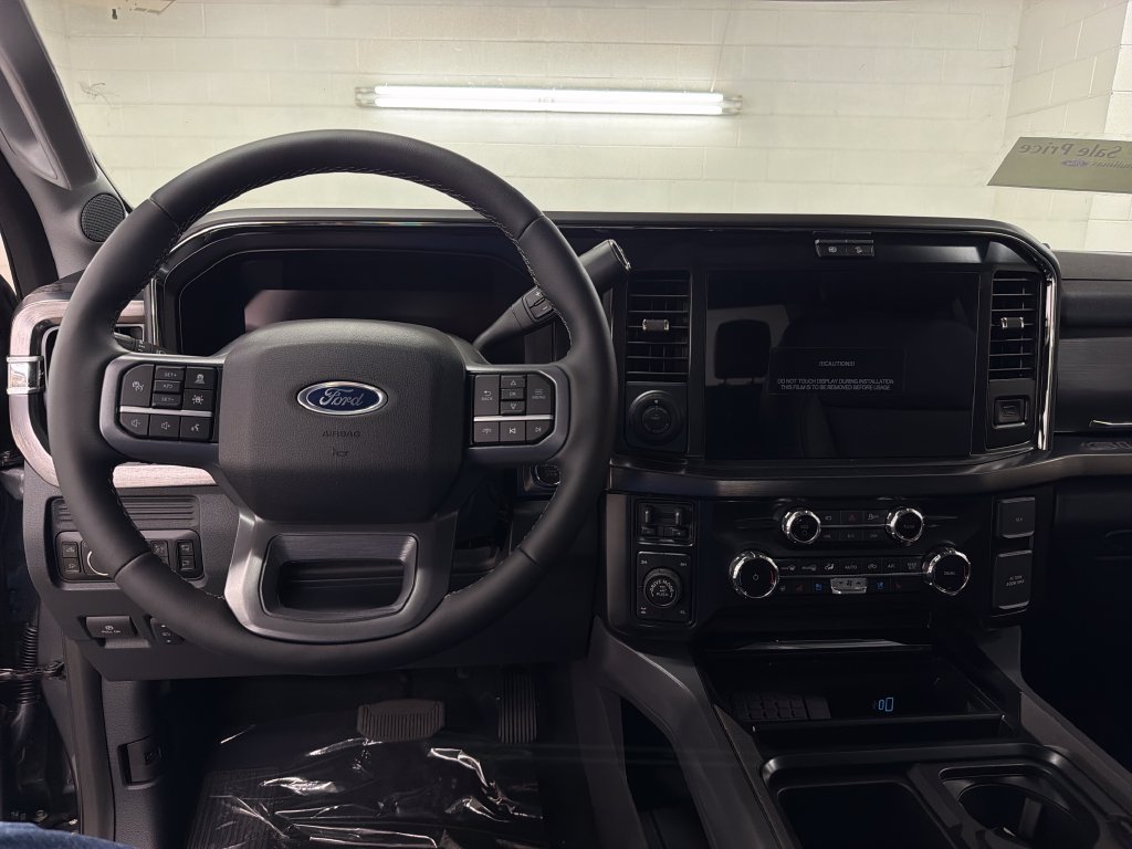 New 2026 Ford F250 Lariat w/ Tremor Off-Road Package AWD/4WD image 9