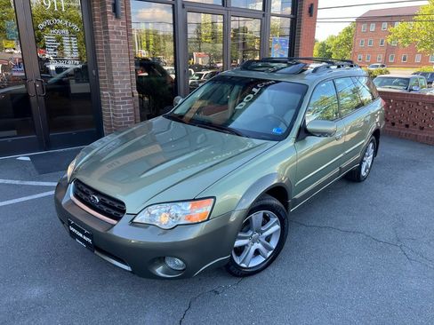 Used 2007 Subaru Outback 3.0R L.L. Bean AWD/4WD image 2