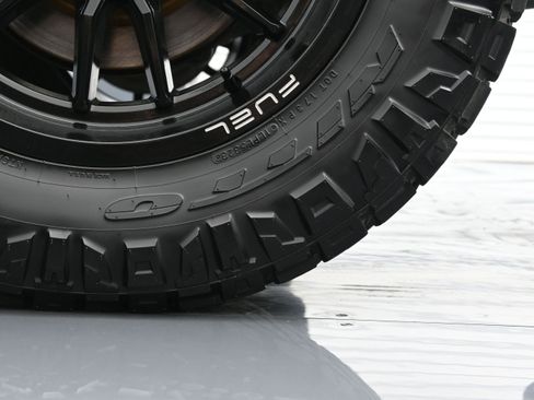 Used 2022 Chevrolet Silverado 1500 LT Trail Boss w/ LT Trail Boss Premium Package AWD/4WD image 42