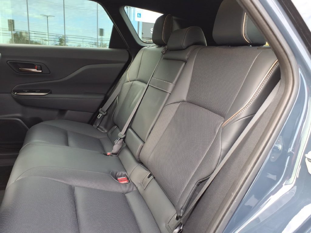 Used 2025 Toyota Crown Signia AWD/4WD image 12