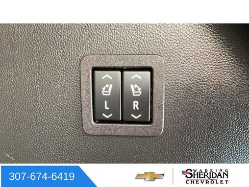 Used 2023 Buick Enclave Avenir w/ Avenir Technology Package image 34