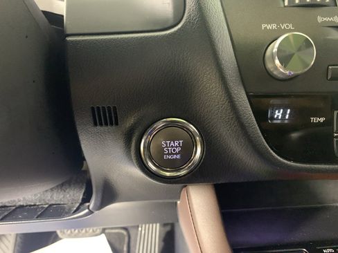 Used 2019 Lexus RX 350L image 18