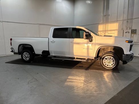 Certified 2024 Chevrolet Silverado 2500 LT image 7