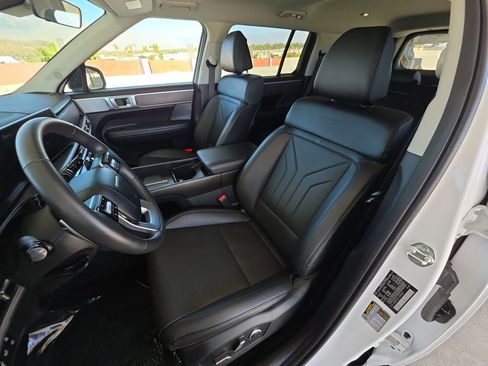 Used 2025 Hyundai Santa Fe XRT image 20