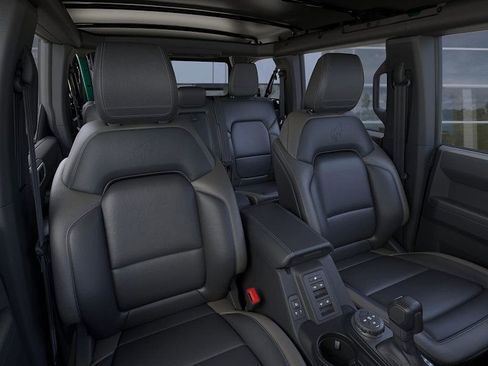 New 2025 Ford Bronco Outer Banks image 10