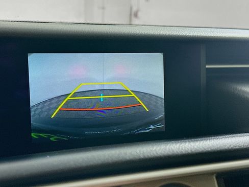 Used 2016 Lexus IS 300 AWD image 23