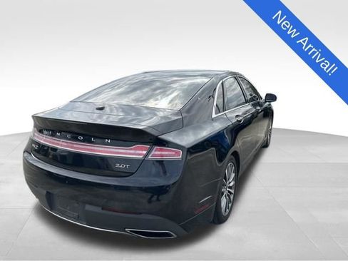 Used 2019 Lincoln MKZ Premiere image 7