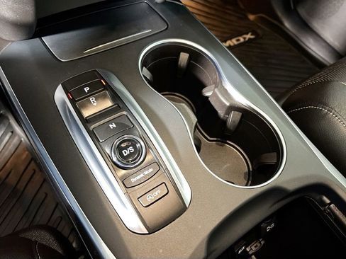 Used 2020 Acura MDX SH-AWD w/ Technology Package image 18