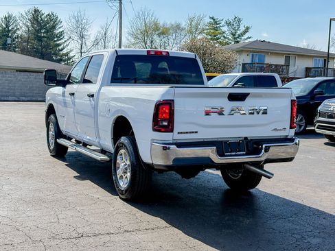Used 2025 RAM 2500 Big Horn AWD/4WD image 11
