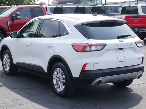 Used 2022 Ford Escape SE w/ Cold Weather Package AWD/4WD image 8