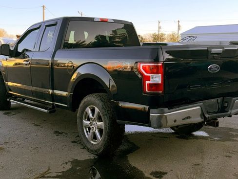 Used 2018 Ford F150 XLT w/ Equipment Group 302A Luxury image 3