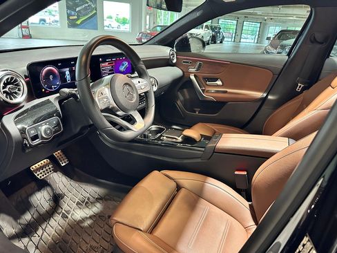 Used 2022 Mercedes-Benz A 220 4MATIC image 6