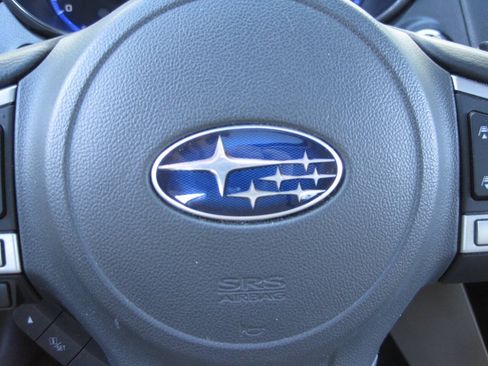 Used 2015 Subaru Outback 2.5i Limited AWD/4WD image 18