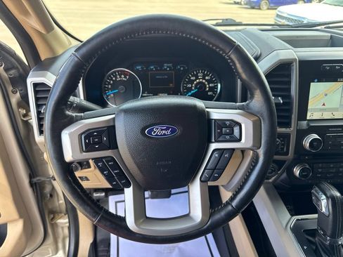 Used 2017 Ford F150 Lariat w/ Equipment Group 502A Luxury AWD/4WD image 18