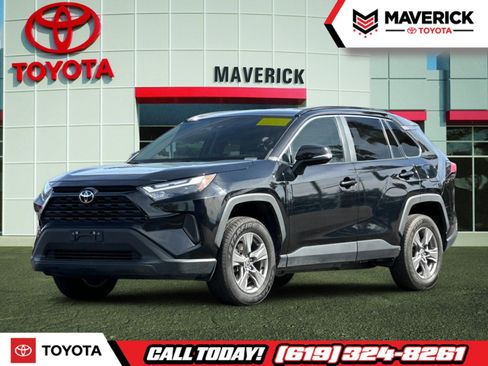 Used 2024 Toyota RAV4 XLE w/ Weather Package image 1