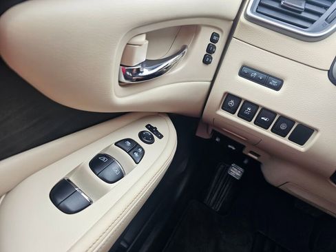 Used 2021 Nissan Murano Platinum image 41