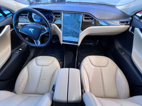 Used 2014 Tesla Model S P85 image 15