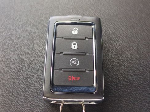 New 2026 Jeep Cherokee Laredo image 31