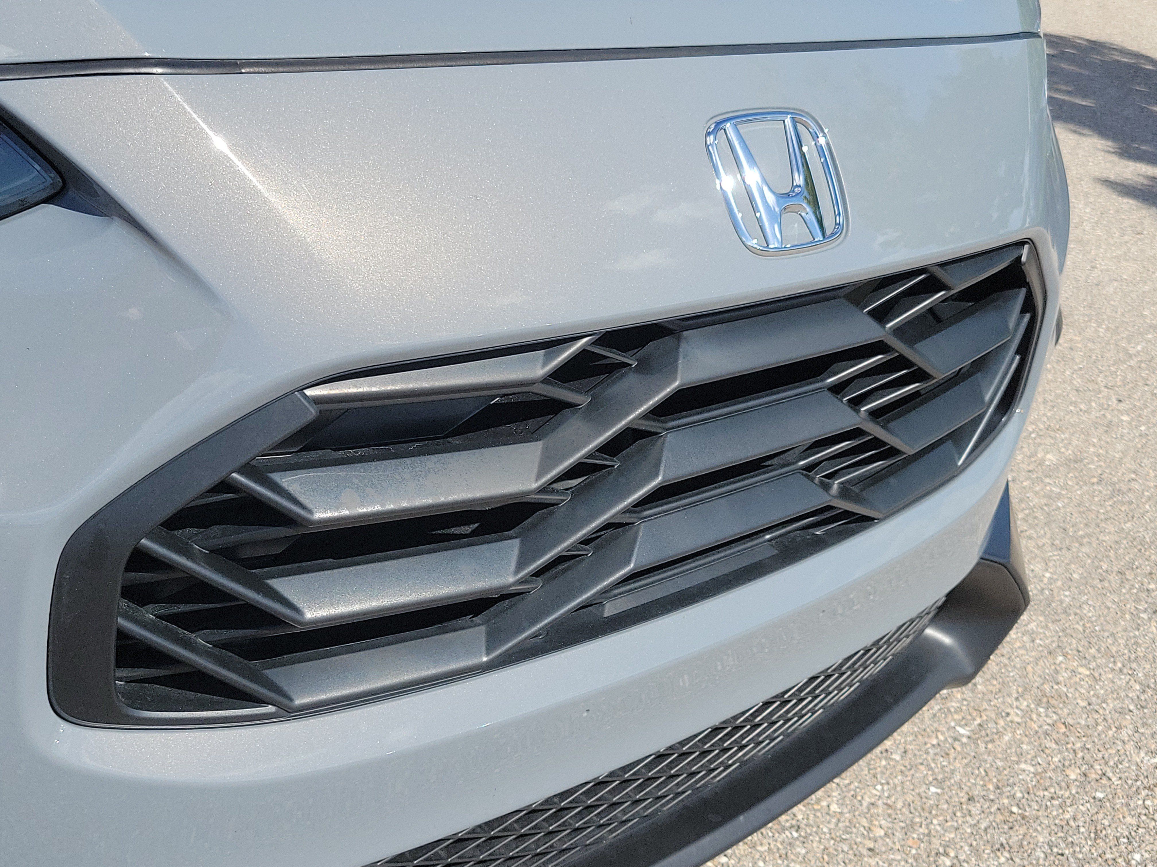Used 2025 Honda HR-V Sport image 13