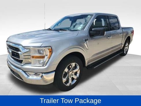 Certified 2021 Ford F150 XLT w/ Equipment Group 301A Mid image 3