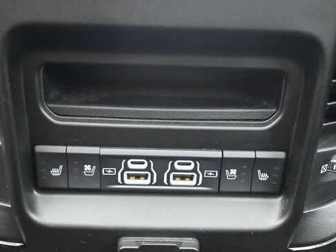 Used 2023 RAM 1500 Limited AWD/4WD image 27