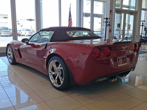 Used 2010 Chevrolet Corvette Grand Sport w/ Preferred Equipment Group image 4