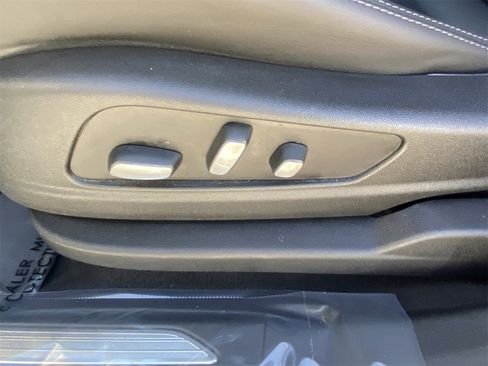 Certified 2021 Cadillac XT5 Premium Luxury image 21