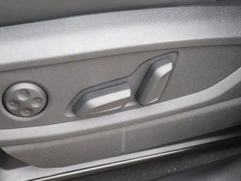 Used 2025 Audi Q5 2.0T Premium Plus image 15